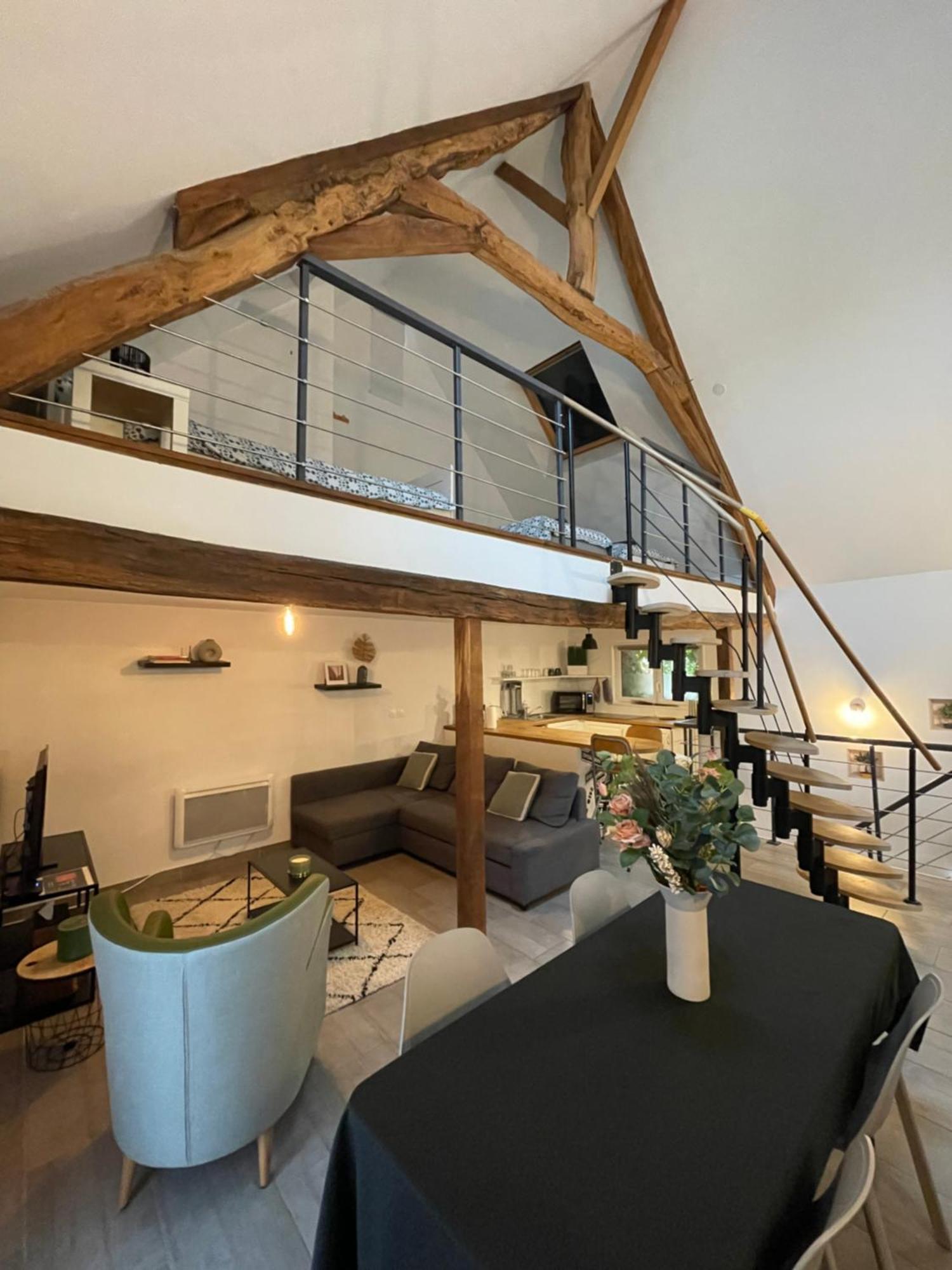 Apartamento Loft Chez Guillaume Bouleurs Exterior foto