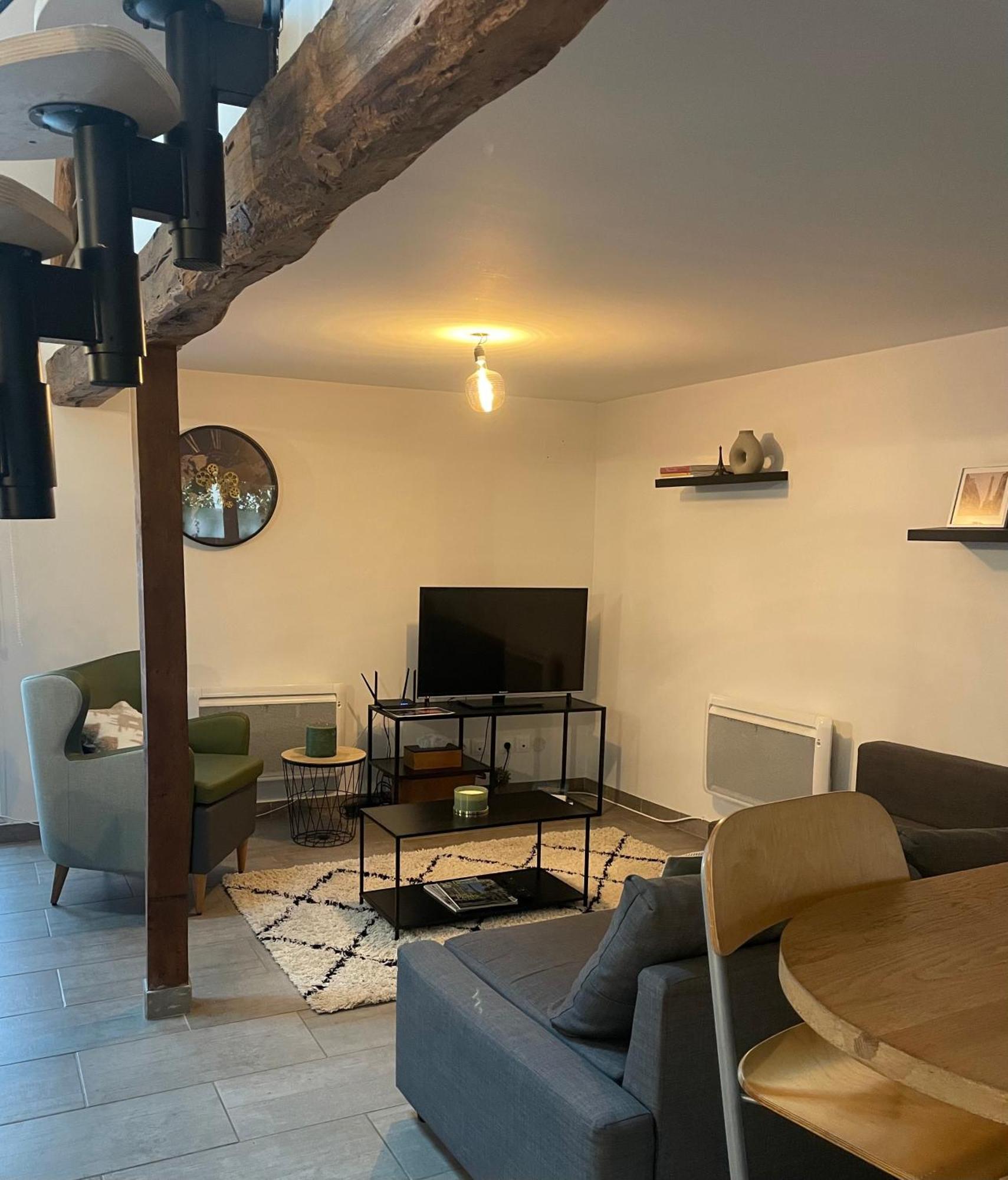Apartamento Loft Chez Guillaume Bouleurs Exterior foto